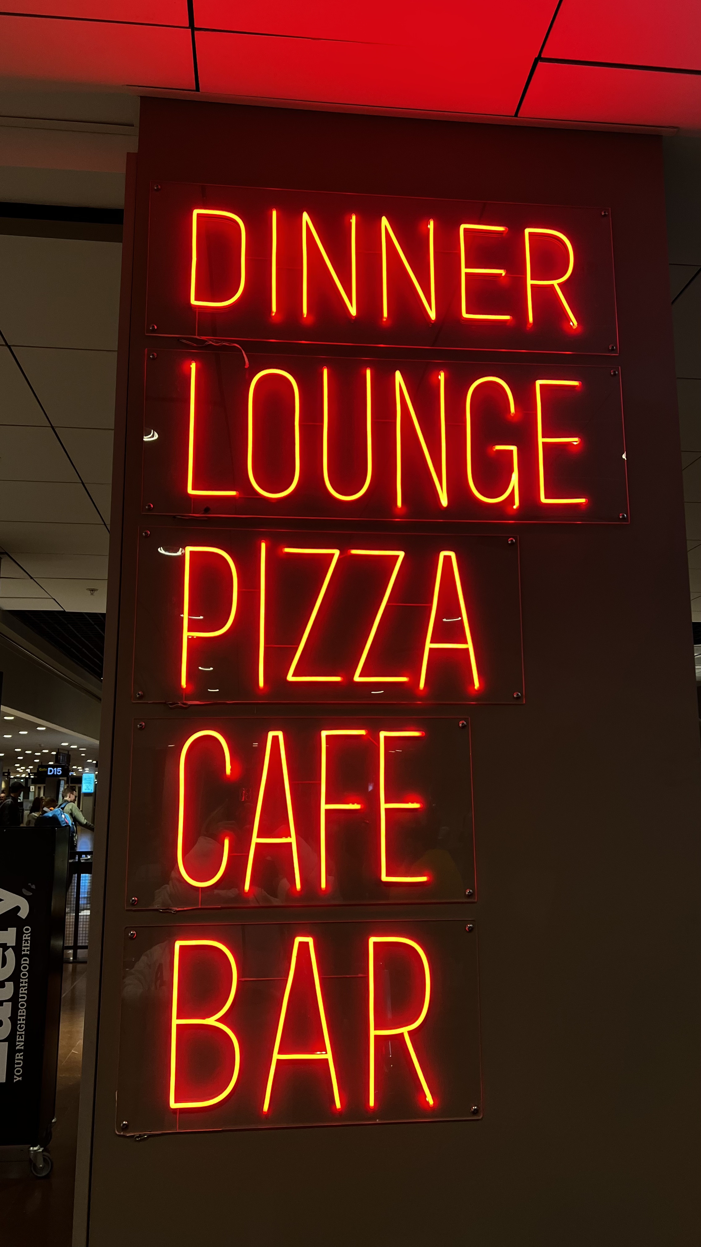 Neony LED Warszawa – wykonanie i montaż